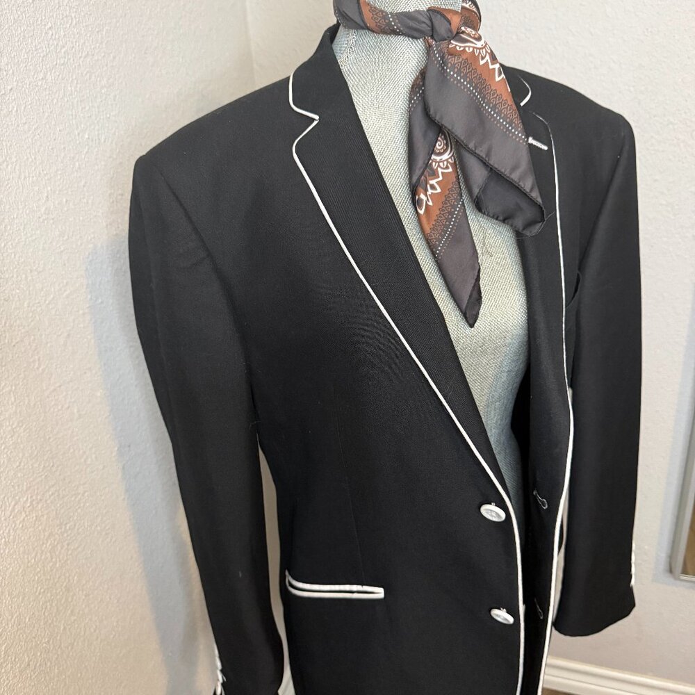 Fascino Uomo Mens Black and White Coat